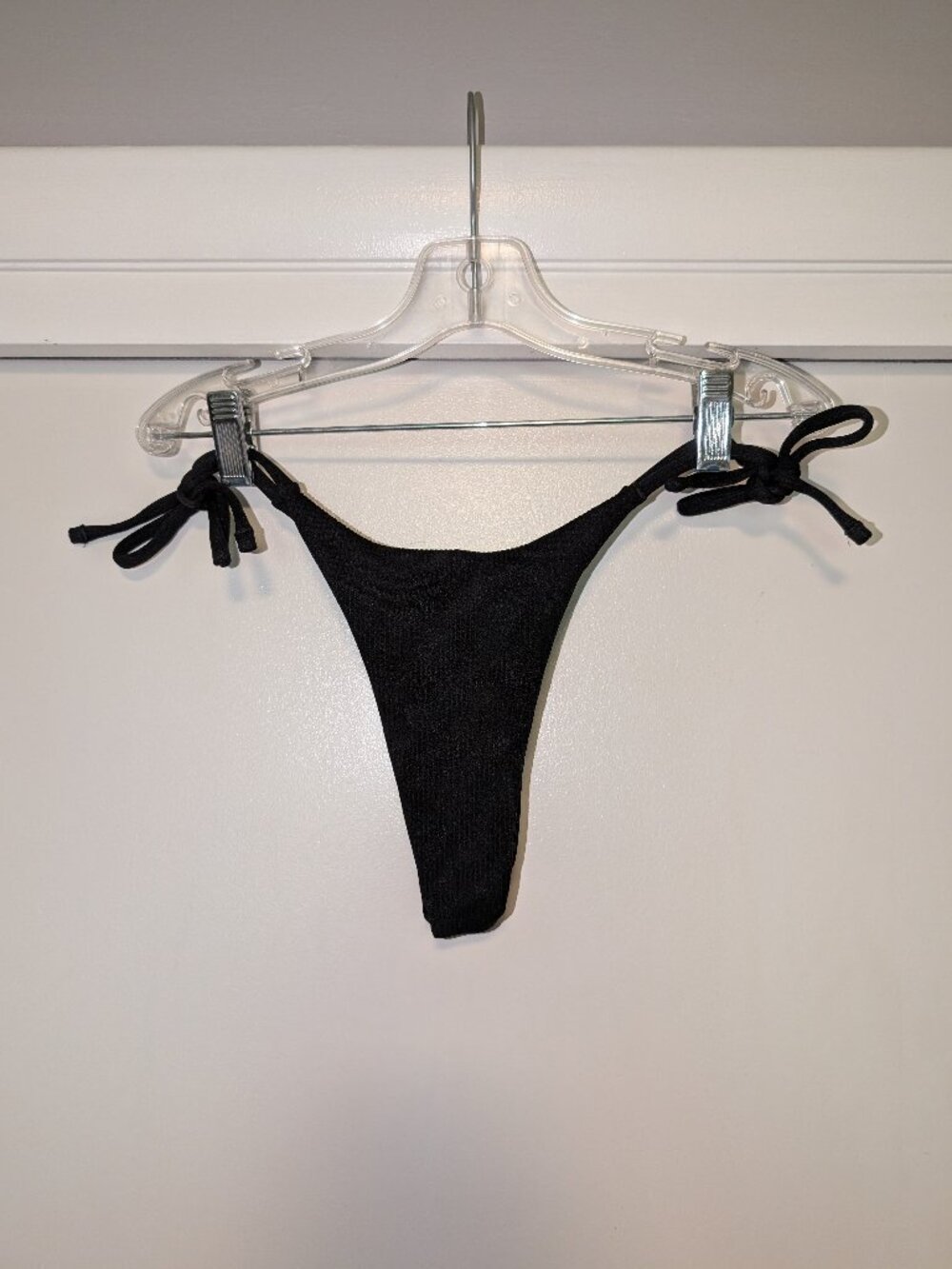 4/$16 ❇️ Black Ribbed Cheeky String Bikini Bottom